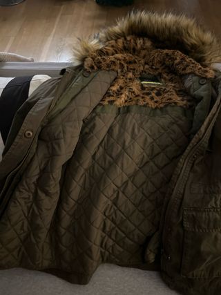 Chaquetón verde forrado  talla 9 -10 años