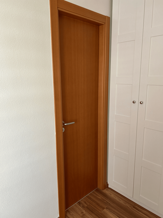 13 Puertas de madera maciza