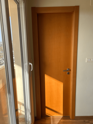 13 Puertas de madera maciza