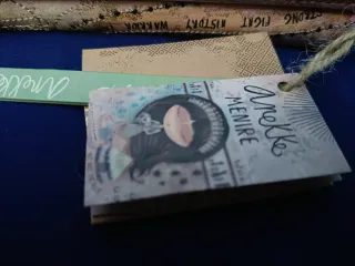 Monedero Anekke nuevo con caja y etiquetas