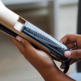 - DEMELISS - Plancha de Pelo de Vapor Saint Algu