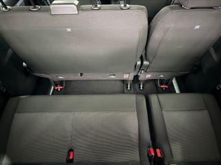 Peugeot Traveller 2025