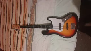 Bajo Eléctrico harley benton