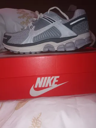 Zapatillas Nike Vomero 5