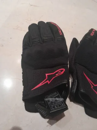 Guantes Alpinestars Moto Negros y Rojos