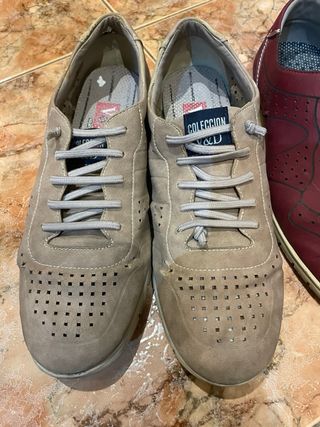 Zapatos Hombre Beige y granate