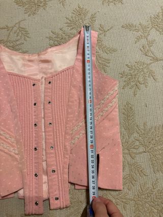 Justillo de huertana niña