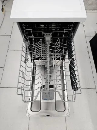 Lavavajillas Beko 45cm con garantía y Transporte