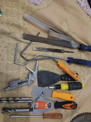 Lote herramientas manuales