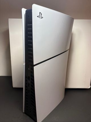 Consola Sony PS5 + Accesorios