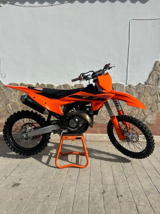 KTM 450 SXF Motocross 2025