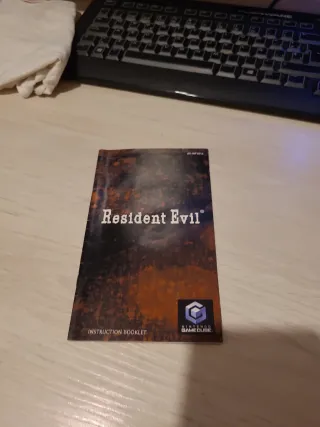 Manual Resident Evil 1 GameCube Inglés