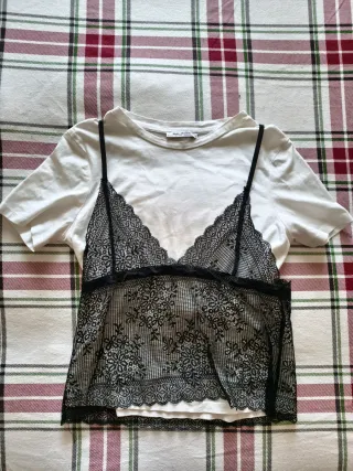 Camiseta Zara con sobretop de encaje