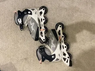 Patines y equipo de protección