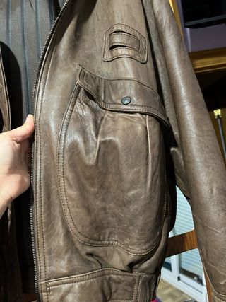 Chaqueta de piel marrón hombre