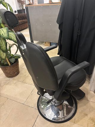 Sillón de peluquería/maquillaje negro