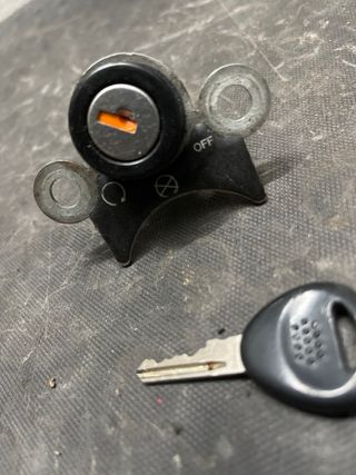 Blocco Chiave Accensione Universale Moto