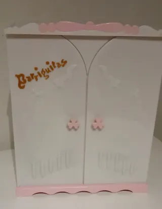 Armario Barriguitas ,muñeca y complementos