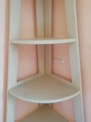 Estantería de esquina Ikea