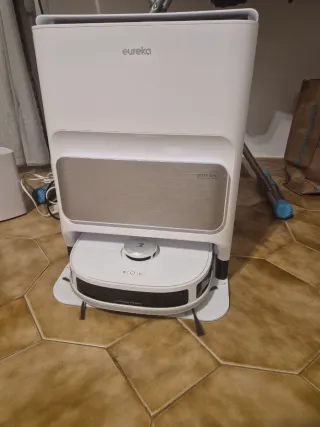 Robot lavapavimenti Eureka
