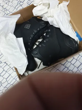 Botas Columbia Negras Talla 42