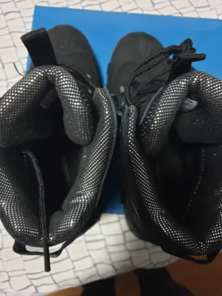 Botas Columbia Negras Talla 42