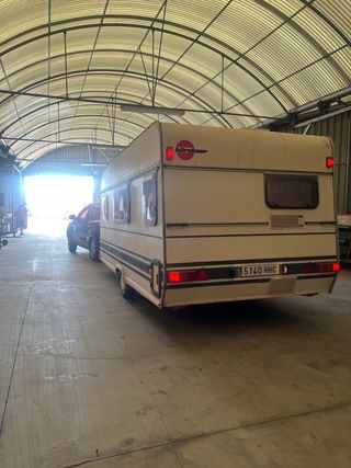 Caravana Bürstner Holiday 750 kg