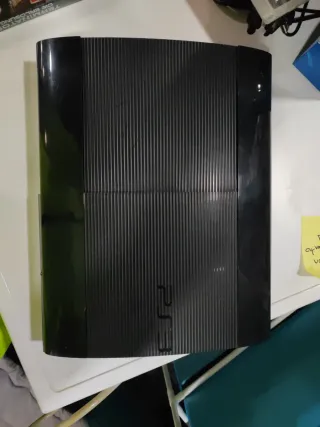 Lote PS3 Slim 500GB + 3 Juegos