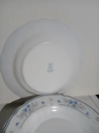 Set di 6 piatti antichi profondi