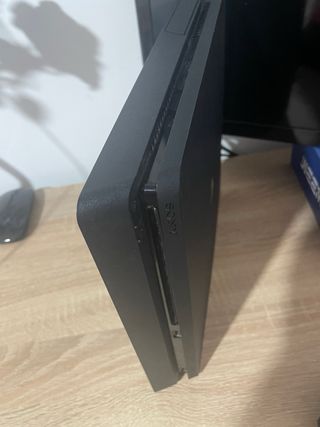 Consola PS4 1TB Negra + Mando DualShock 4