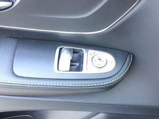 Mercedes-Benz Clase V 220 d Avantgarde Largo 120 kW (163 CV)