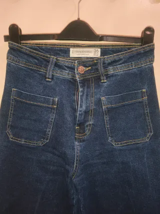 Jeans Stradivarius Talla 36 Rectos Bolsillos