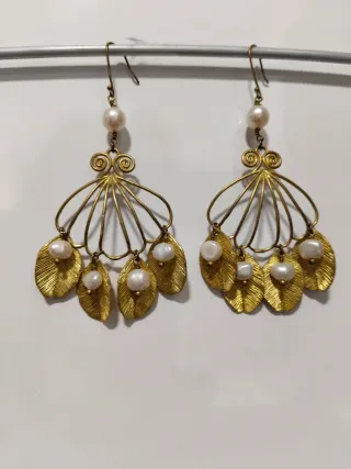 Pendientes LC Tartaruga hoja y perla