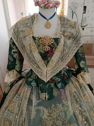 Traje de Fallera seda natural