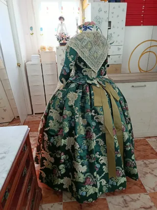 Traje de Fallera seda natural