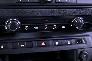 Peugeot Expert   Furgon Pro 1.5 BlueHDi 120 SS Standard