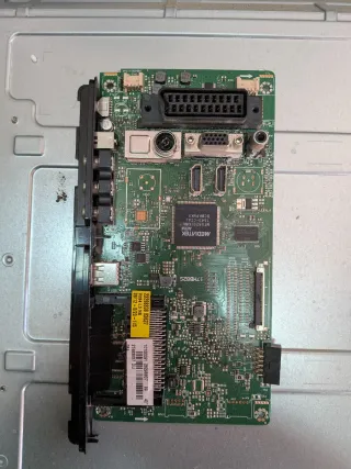 Scheda Madre 17MB825 per TV Dikom