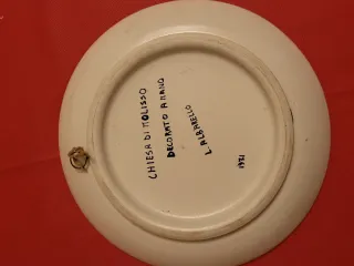 Piatto decorato a mano vintage