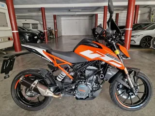 KTM DUKE 125 2020 5200km