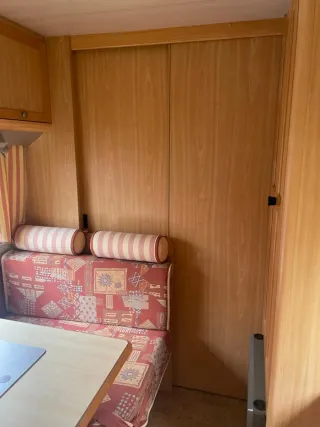 Caravana Burstner Club 390 TK mod Amara 400 TS