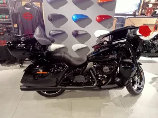 Harley Davidson Street Glide Ultra