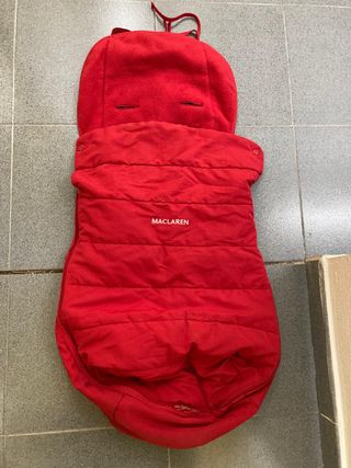 Saco de invierno Maclaren rojo