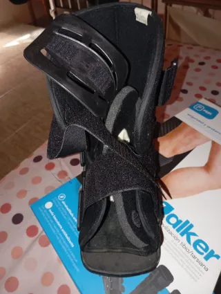 Bota Ortopédica Negra