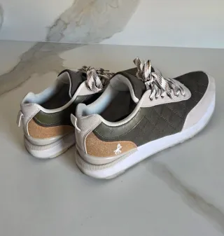 Zapatillas/Bambas Beige y Verde Oliva