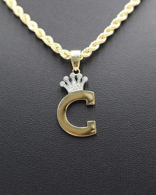 COLGANTE LETRA CON CIRCONITAS C. Oro 18k.