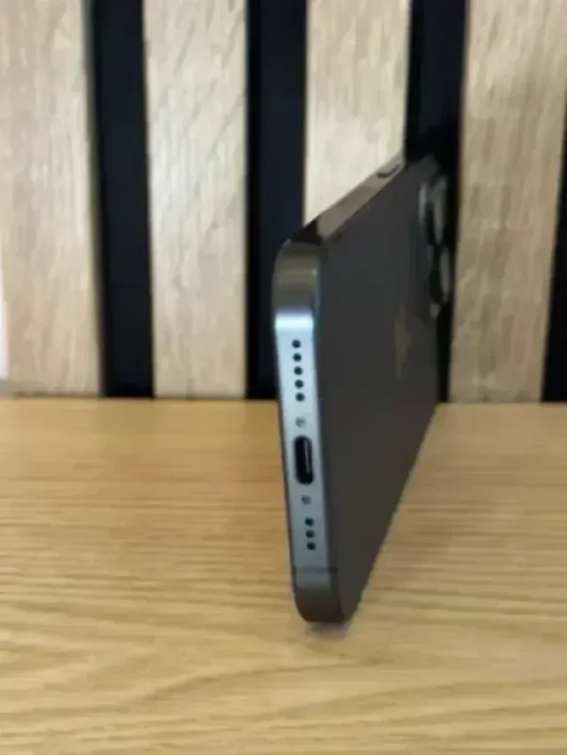 iPhone 15 Pro 128 GB Negro