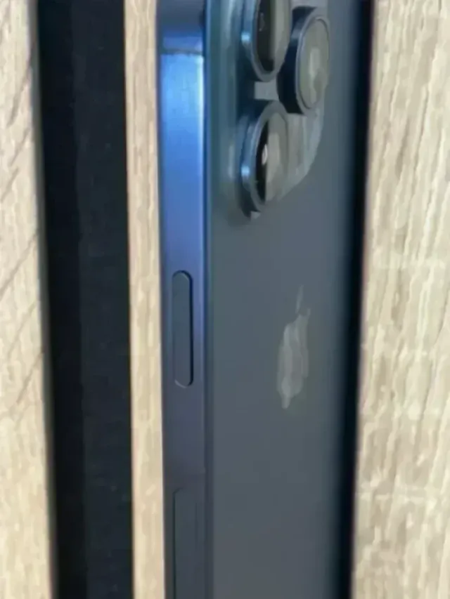 iPhone 15 Pro 128 GB Blu titanio