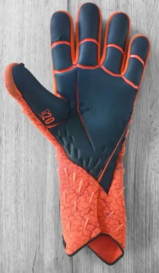 Guantes Adidas Predator