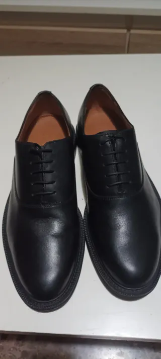 Zapatos de vestir Zara piel negra