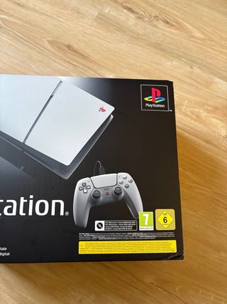 PlayStation 5 slim 30th anniversary limited ed.